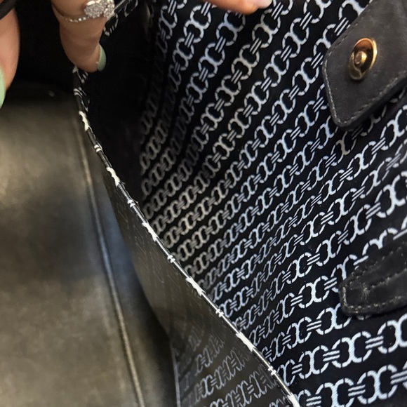 Tory Burch Gemini Link Black and White Tote - Picture 7 of 7